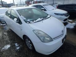 Фара. Toyota Prius, NHW20 Двигатель 1NZFXE