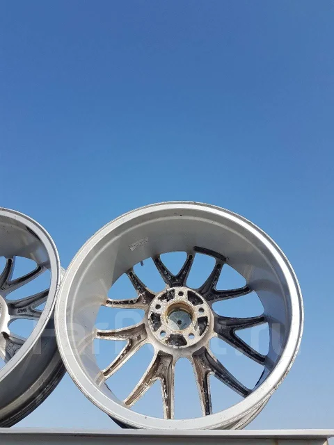 Seiken. 9.5/8.5x20", 5x120, ET18/18 ����