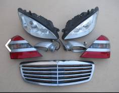 Фара. Mercedes-Benz S-Class, W221
