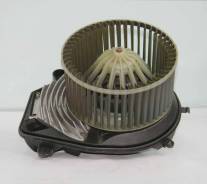 Мотор печки. Volkswagen Passat, 3B2, 3B3, 3B5, 3B6 Двигатели: 1Z, ACK, ADP, ADR, AEB, AEG, AFB, AFH, AFN, AFY, AGE, AGR, AGZ, AHA, AHH, AHL, AHU, AJM...