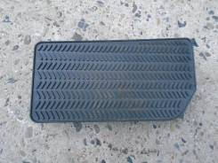 Подставка под ногу. Honda Fit, GE6
