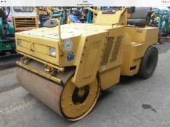 Sakai TW500. Aсфальтный каток