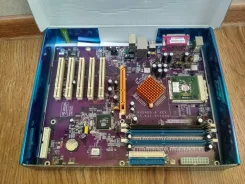 Socket A ����
