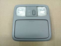 Светильник салона. Toyota Kluger V, ACU20W, ACU25W, MCU20W, MCU25W, MHU28W Двигатели: 1MZFE, 2AZFE, 3MZFE