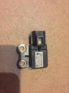 Датчик ускорения. Mitsubishi: Lancer Cedia, L200, Aspire, Minicab, Toppo BJ Wide, Toppo BJ, RVR, Legnum, Chariot, Town Box Wide, Town Box, Airtrek, Pa...