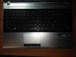 Samsung RV520. WiFi, Bluetooth, ����������� �� 4��.