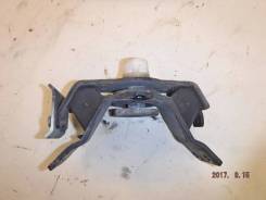 Подушка коробки передач. Toyota Hilux Surf, RZN215, RZN215W, TRN215, TRN215W Toyota Land Cruiser Prado, RZJ120, RZJ120W, RZJ125, RZJ125W, TRJ120, TRJ1...