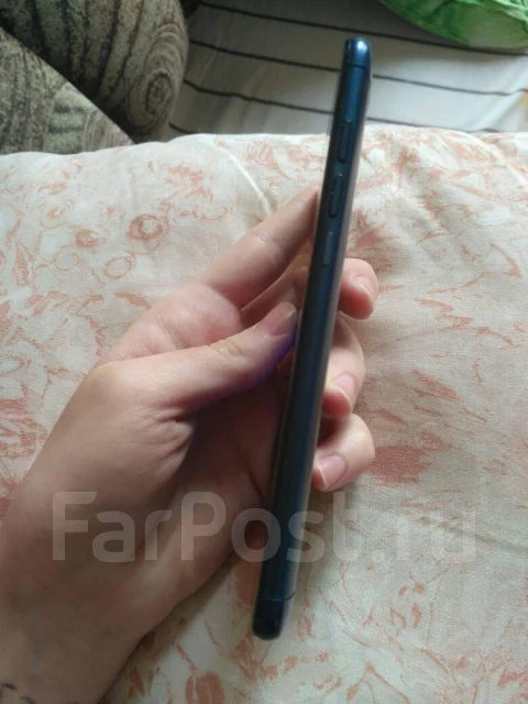 ZTE Blade V8 Lite. �/� ����