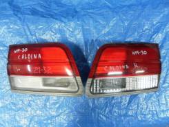 Вставка багажника TOYOTA CALDINA, правый