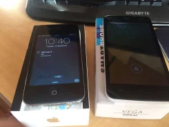 Apple iPhone 4. �/�