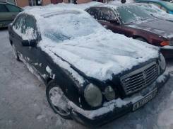 Mercedes-Benz. 210, 4 3