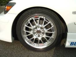 RAYS VOLK RACING. 8.0x17, 5x114.30, ET37, ЦО 73,1 мм.