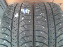 Bridgestone Ice Cruiser 7000. Зимние, шипованные, без износа, 2 шт