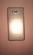 Samsung Galaxy J7 2016. �/�