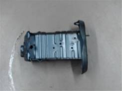 Кронштейн бампера Toyota Yaris 2005-2011, правый передний