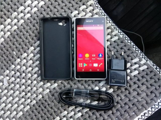 Sony Xperia Z1 Compact. �/� ����