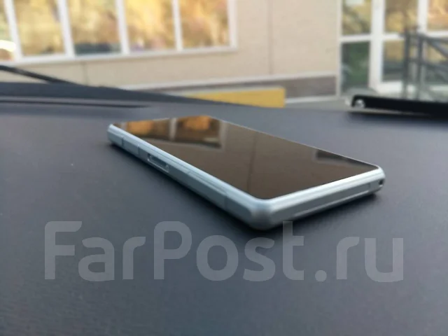 Sony Xperia Z1 Compact. �/� ����
