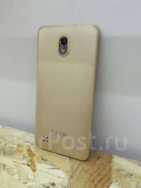 DEXP Ixion E350 Soul 3. �/�, Dual-SIM ����