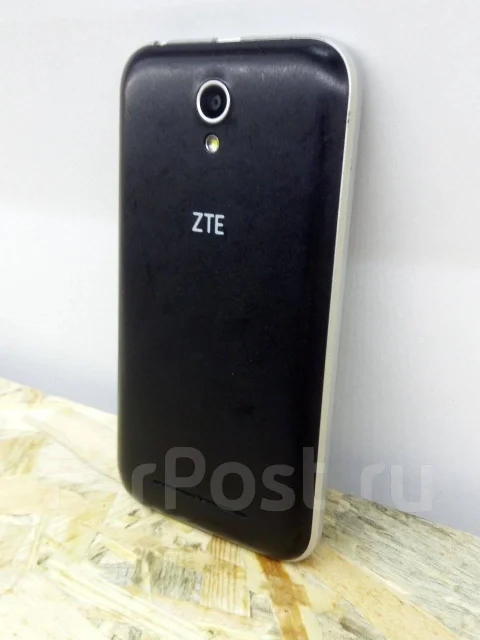 ZTE Blade L110. �/�, Dual-SIM ����