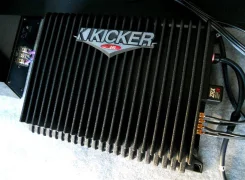 Kicker ����