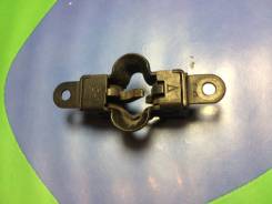 Замок капота. Mercedes-Benz: S-Class, V-Class, SLK-Class, SL-Class, C-Class Двигатели: M104, M119, M120, OM603A, OM606D30LA, M104V6, M111E20, M111E23...