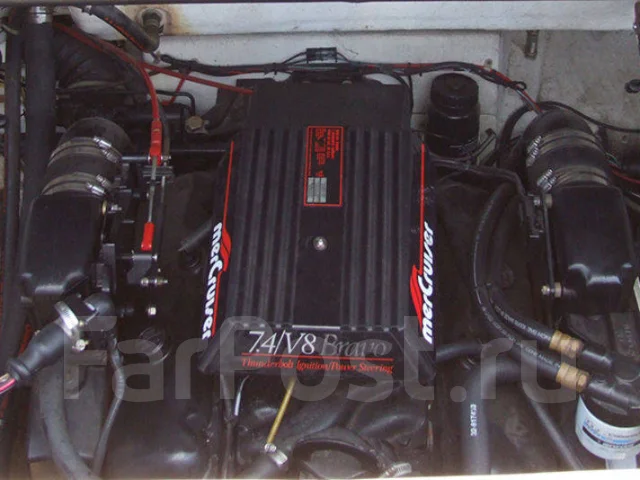 Maxum. 1992 ���, ����� 7,32��., ��������� ������������, 330��.�., ������. ��� ����� �� ������������ ����
