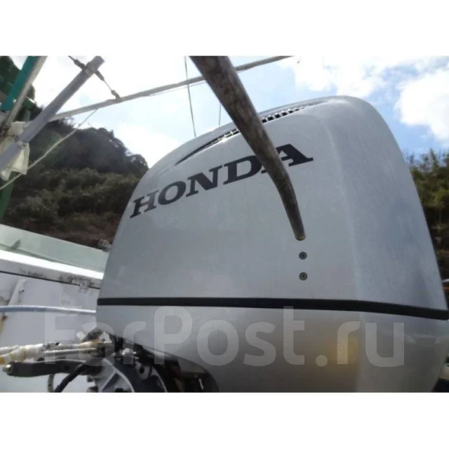 Yamaha UF-25. 1990 ���, ����� 6,8��., ��������� ���������, 249��.�., ������. ��� ����� �� ������������ ����