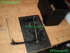 Крепление аккумулятора. Toyota Celica, ST202, ST202C, ST203 Toyota Curren, ST206, ST207, ST208 Toyota Carina ED, ST200, ST202, ST203 Toyota Corona Exi...