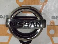 Эмблема решётки радиатора Nissan Patrol