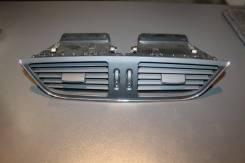 Ветровик. Mercedes-Benz CLS-Class, W219