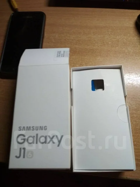 Samsung Galaxy J1. �/� ����
