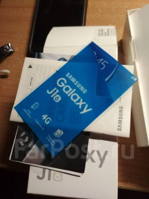 Samsung Galaxy J1. �/� ����