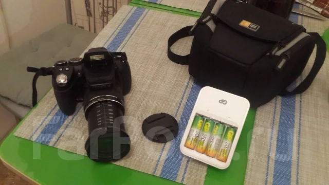 Fujifilm FinePix HS10. 10 - 14.9 ��, ���: 14� � ����� ����