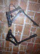 Крепление капота. BMW 5-Series, E61, E60 Двигатели: M57D25TU, M57D30TU2, N53B25UL, N54B25, M54B22, M54B25, N43B20OL, N54B25OL, M57D30TUTOP, M47TU2D20...