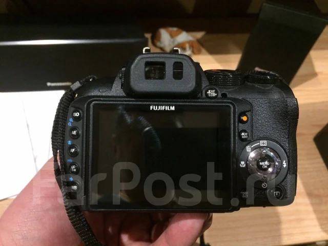 Fujifilm FinePix HS10. 20 � ����� ��, ���: 14� � ����� ����