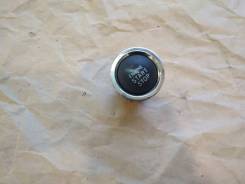Кнопка запуска двигателя. Toyota RAV4, ACA36W, ACA38L, ACA33, ZSA30, GSA33, ACA31, ASA38, GSA38, ASA33, ACA38, QEA38, ACA30, ACA31W, ZSA35 Двигатели...