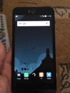 Asus ZenFone Selfie. �/�
