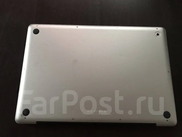 Apple MacBook Pro 17. 17", 2,5����, ��� 8 ��, ���� 500���, WiFi: 1, Bluetooth: 1, ����������� �� 6��. ����