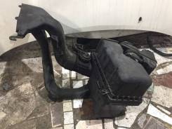 Корпус воздушного фильтра. Toyota Harrier, GSU30, GSU30W, GSU31, GSU31W, GSU35, GSU35W, GSU36, GSU36W Toyota Highlander, GSU40, GSU40L, GSU45, GVU48 T...