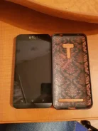 Asus ZenFone Selfie. �/�