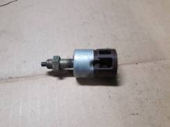 Педаль тормоза. Toyota: Platz, Corona, Lite Ace, Ipsum, Avensis, Sprinter Trueno, Corolla, Probox, Yaris Verso, MR-S, Tercel, Raum, Sprinter, Vista, E...