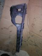Крепление бампера. Ford Focus, CB4 Двигатели: AODA, AODB, ASDA, ASDB, HWDA, HWDB, HXDA, HXDB, KKDA, KKDB, QQDB, SHDA, SHDB, SHDC, SIDA