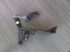 Фара. Toyota Prius, ZVW30L, ZVW35, ZVW30 Toyota Prius a, ZVW40W, ZVW41W Двигатель 2ZRFXE