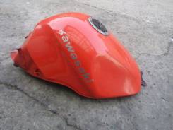 Запчасти на kawasaki zzr400-2
