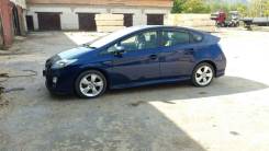 Toyota Prius. автомат, передний, 1.8, бензин
