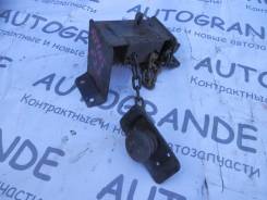 Крепление запасного колеса. Nissan Atlas, P8F23 Двигатель TD27