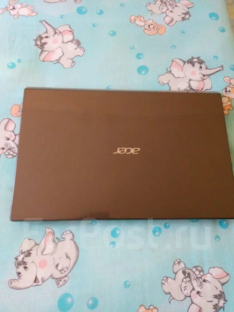Acer Aspire V3-771G. 17.3", 3,2����, ��� 4 ��, ���� 500���, WiFi: 1, Bluetooth: 1, ����������� �� 1��. ����
