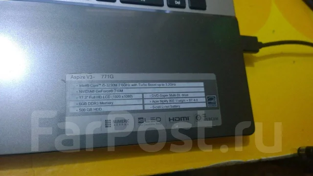Acer Aspire V3-771G. 17.3", 3,2����, ��� 4 ��, ���� 500���, WiFi: 1, Bluetooth: 1, ����������� �� 1��. ����