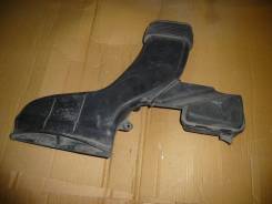Патрубок воздухозаборника. Lexus IS300, GXE10 Lexus IS200, GXE10 Toyota Altezza, GXE10, GXE10W, SXE10, GXE15W Двигатели: 1GFE, 3SGE
