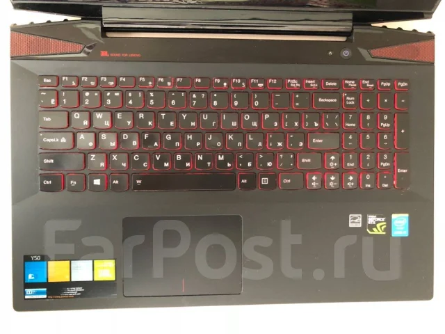 Lenovo IdeaPad Y5070. 15.6", 2,5����, ��� 8 ��, ���� 1 000���, WiFi: 1, Bluetooth: 1, ����������� �� 5��. ����